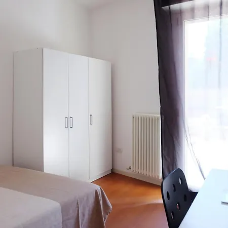 Casa Ulivo, Strategic Location With Parking Space Appartement Rimini